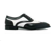 Carrucci Leather Two Tone Wingtip Oxford